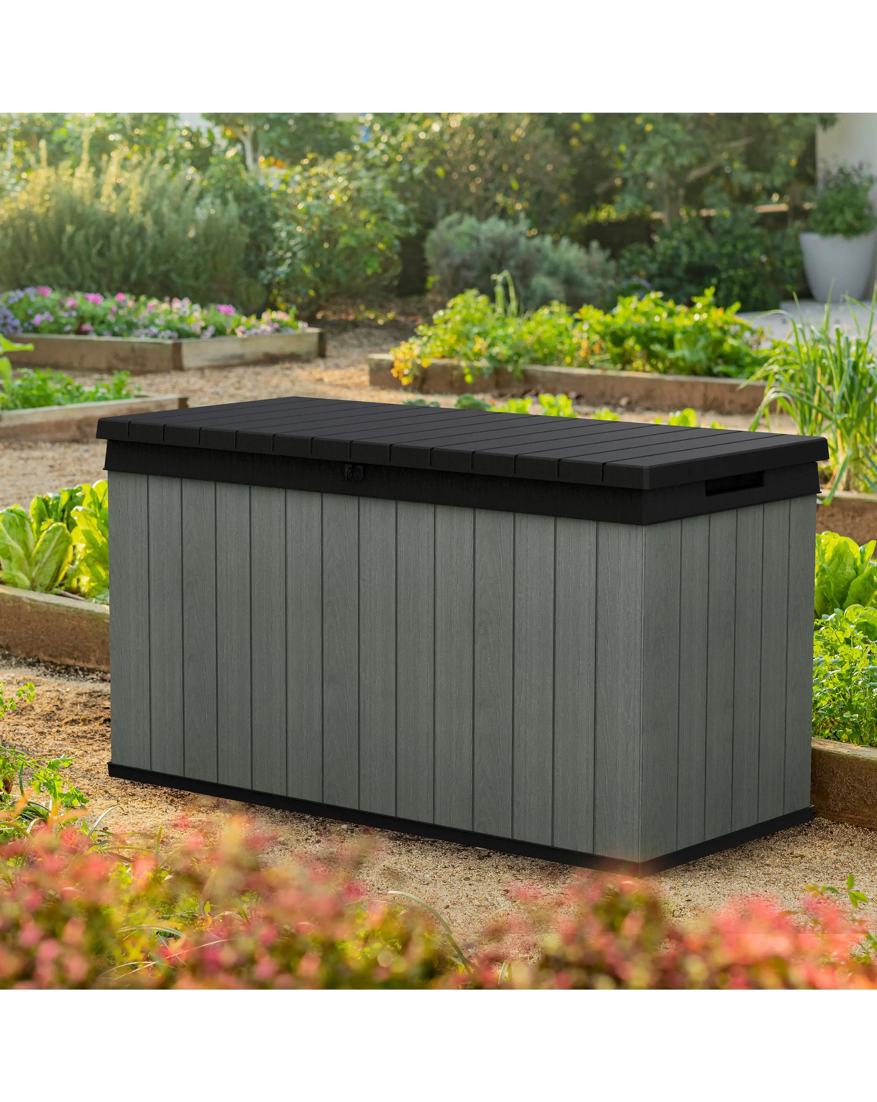 Keter Darwin Storage Box 570L
