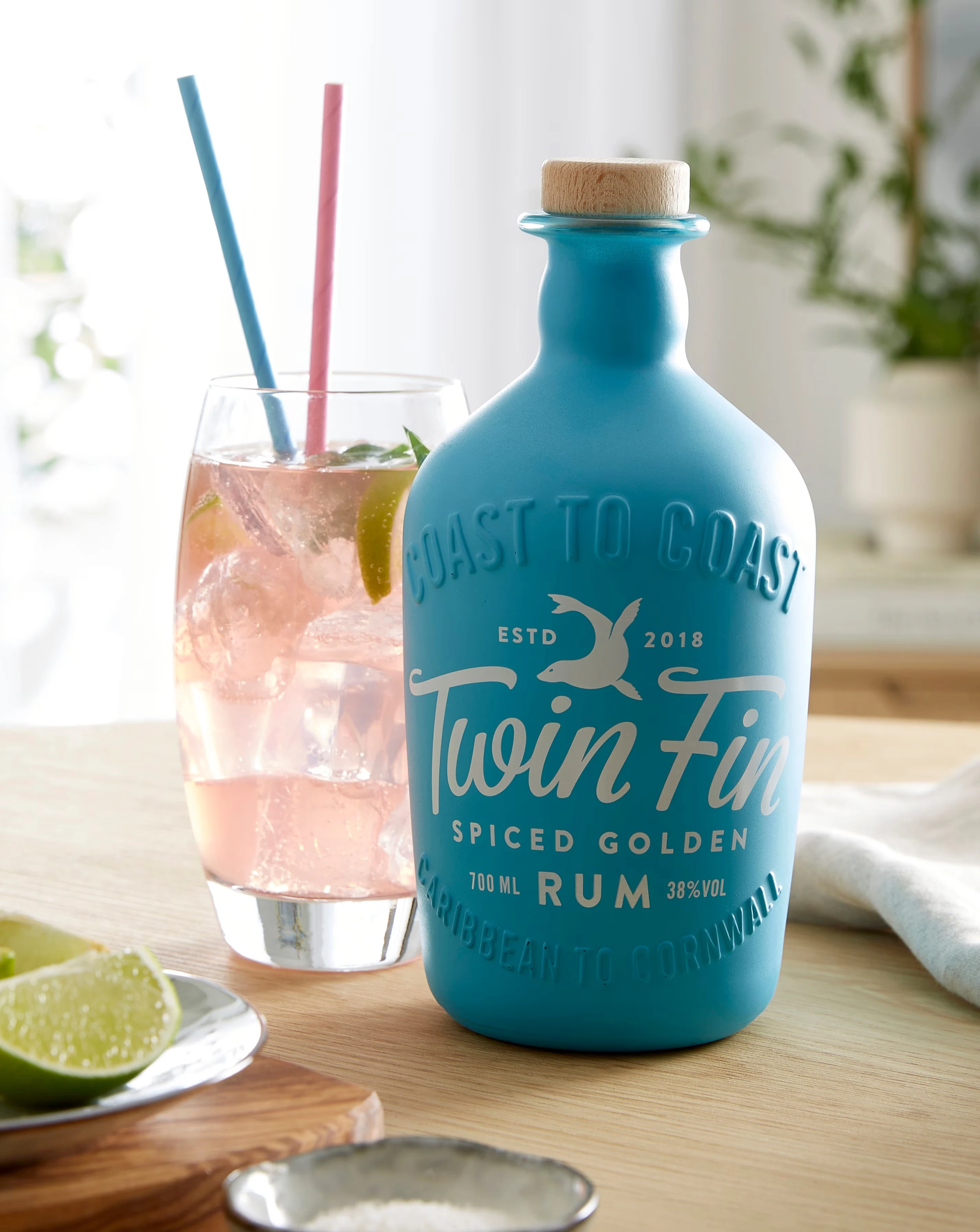 Twin Fin Spiced Golden Rum 70cl