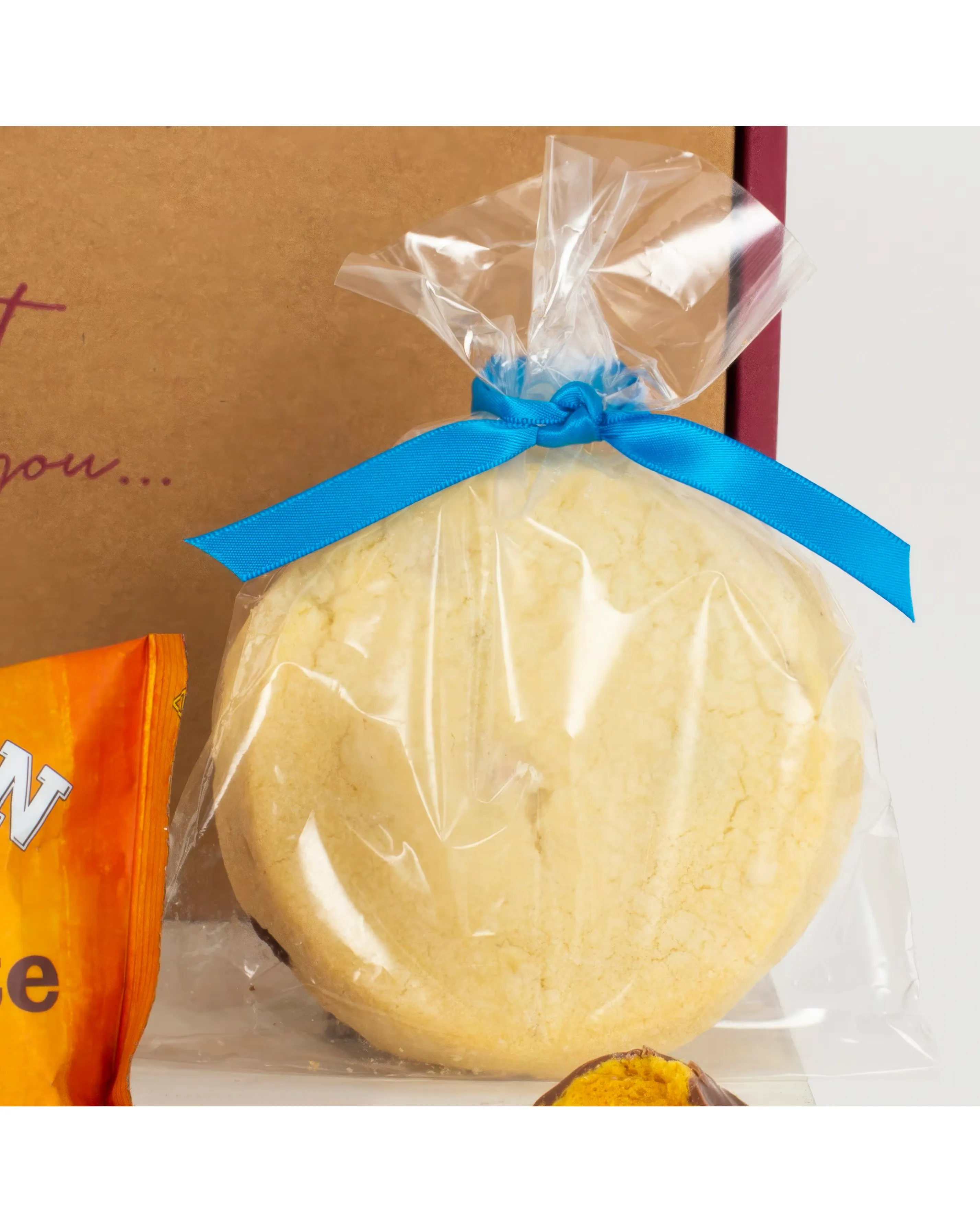 Chocoholics Letterbox Gift 5 Chocoholics Letterbox Gift