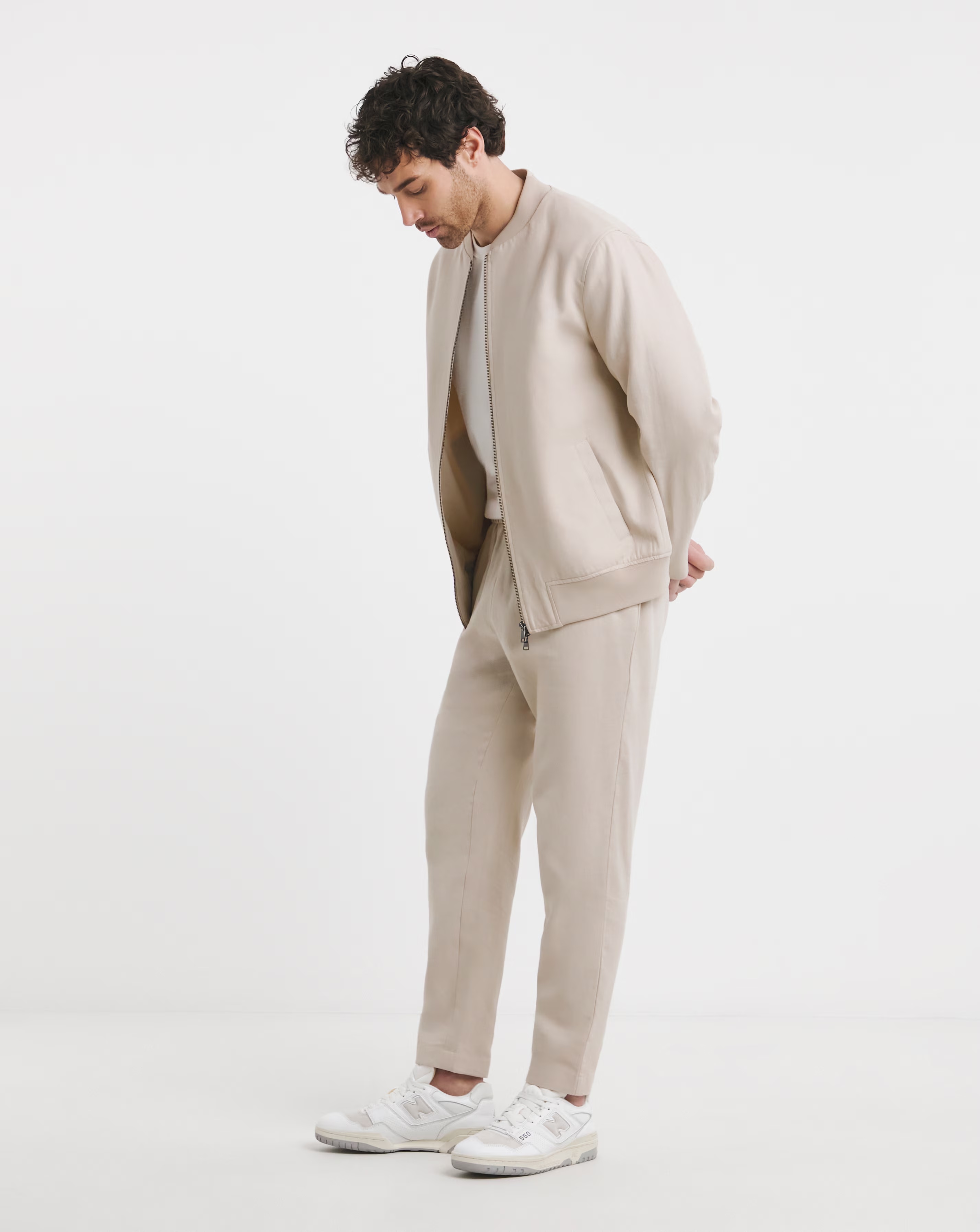 Linen Elasticated Tapered Trouser 2 Linen Elasticated Tapered Trouser