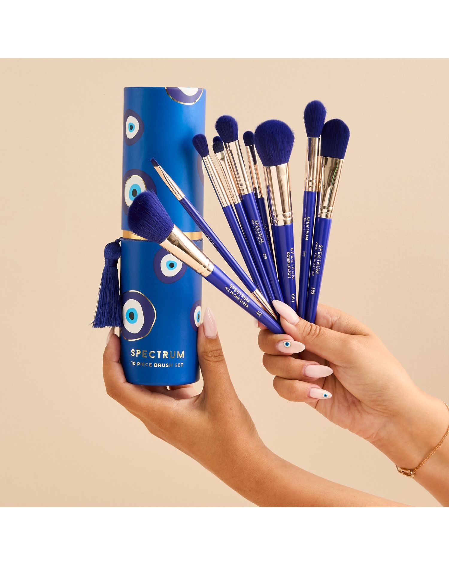 Spectrum Evil Eye 10 Piece Makeup Brush Set 4 Spectrum Evil Eye 10 Piece Makeup Brush Set