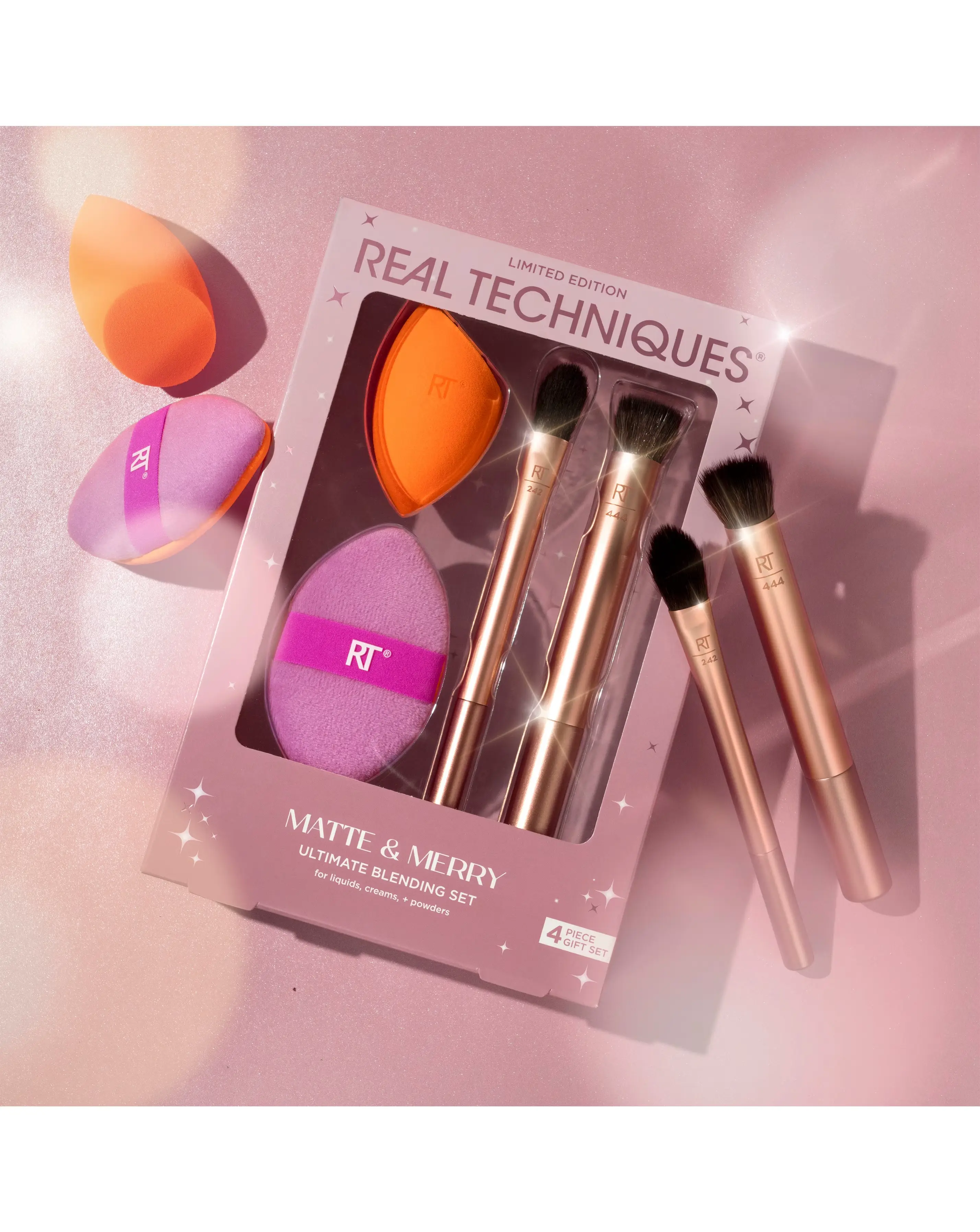 Real Techniques Matte + Merry Set (Worth 29 GBP) 3 Real Techniques Matte + Merry Set (Worth 29 GBP)