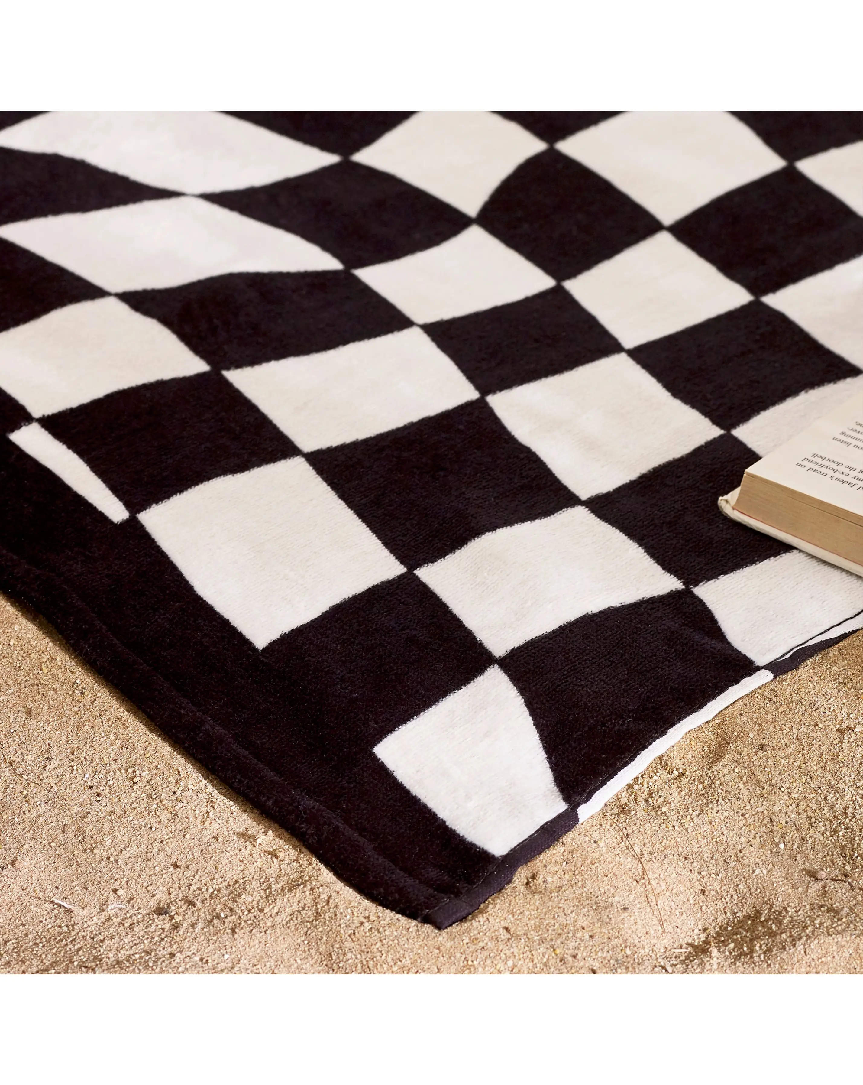 Catherine Lansfield Checkerboard Beach Towel 3 Catherine Lansfield Checkerboard Beach Towel