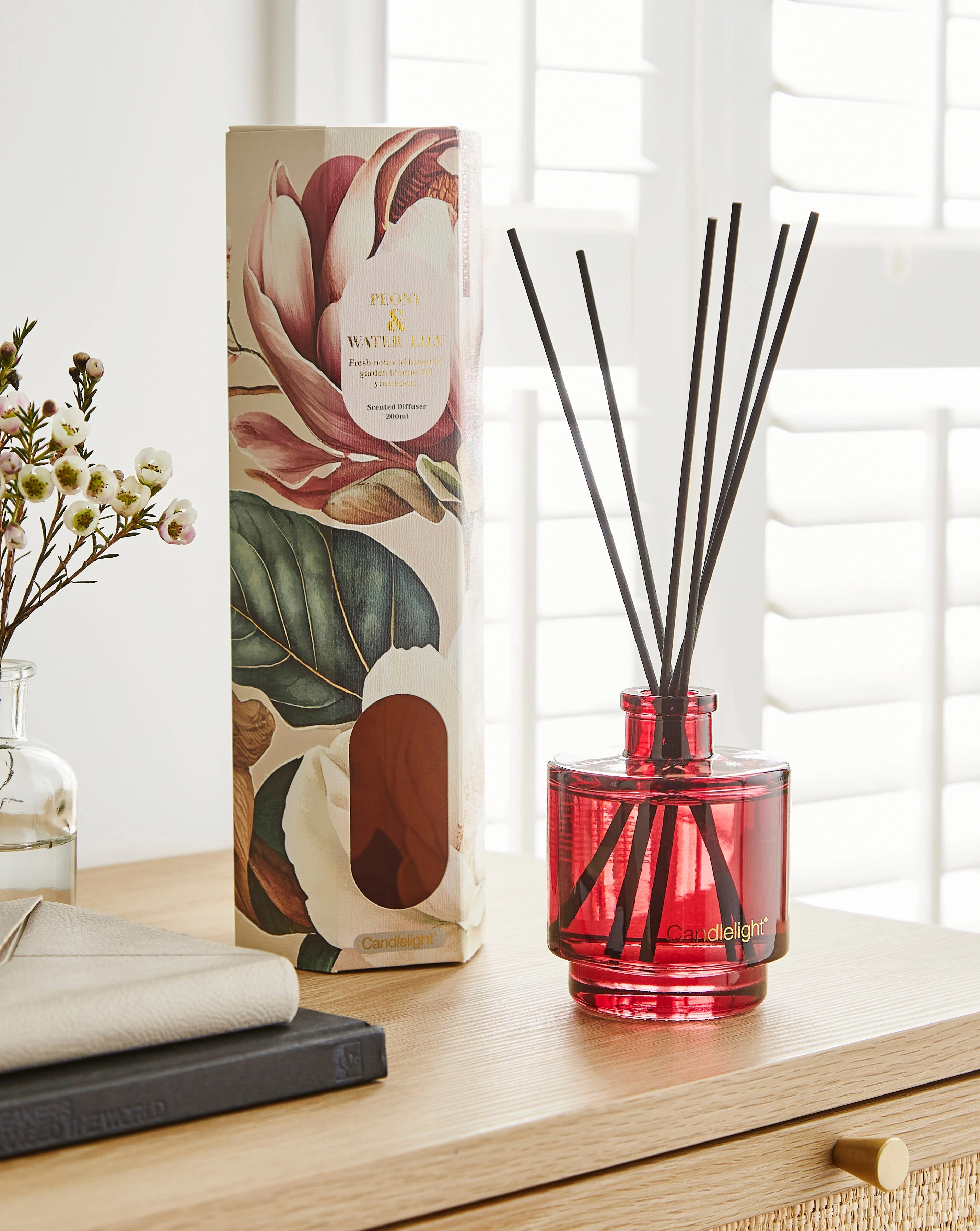 Peony & Water Lily Reed Diffuser 200ml 1 Peony & Water Lily Reed Diffuser 200ml