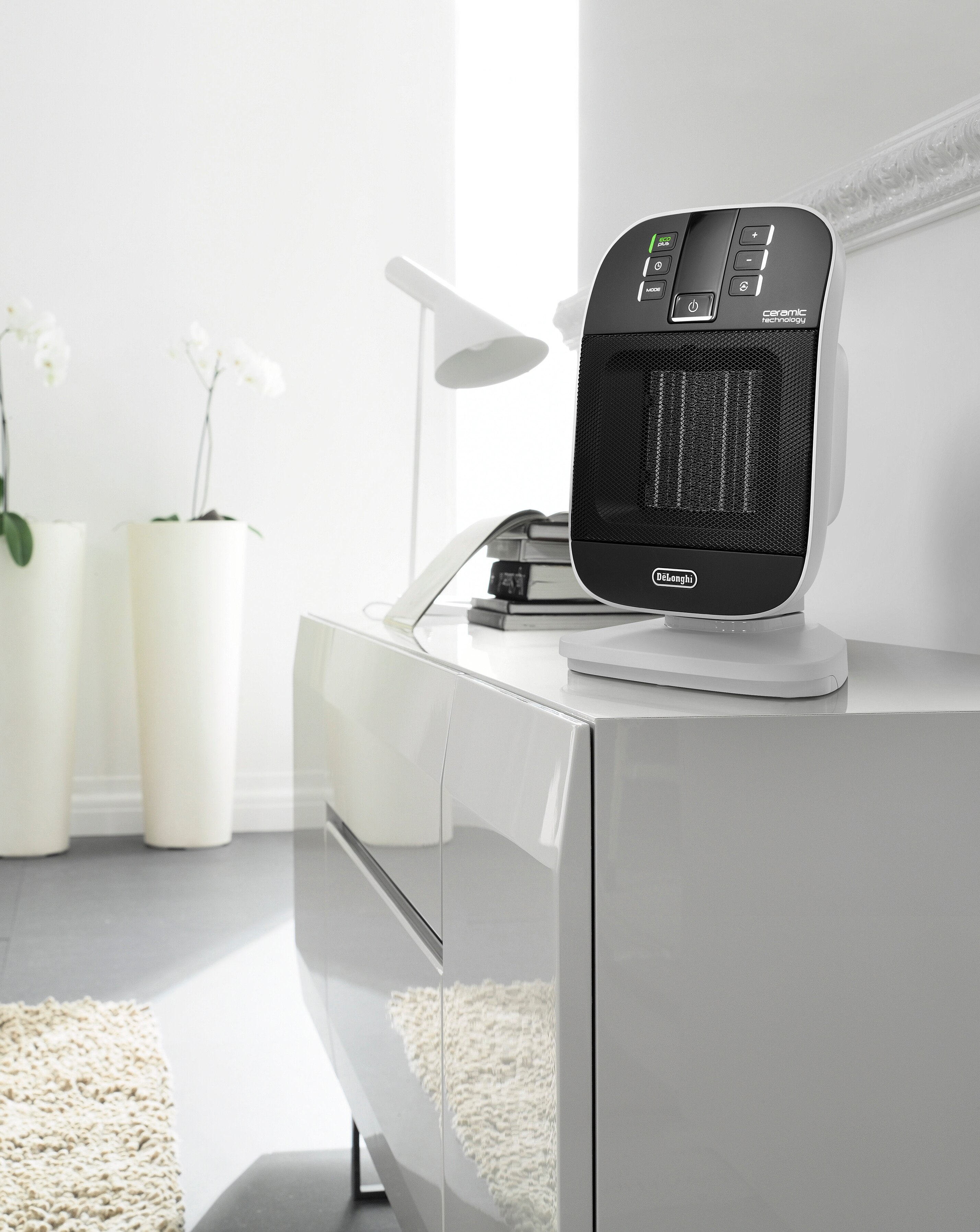 De'Longhi Bend Line HFX60V20 2kW Oscillating Ceramic Heater 2 De'Longhi Bend Line HFX60V20 2kW Oscillating Ceramic Heater