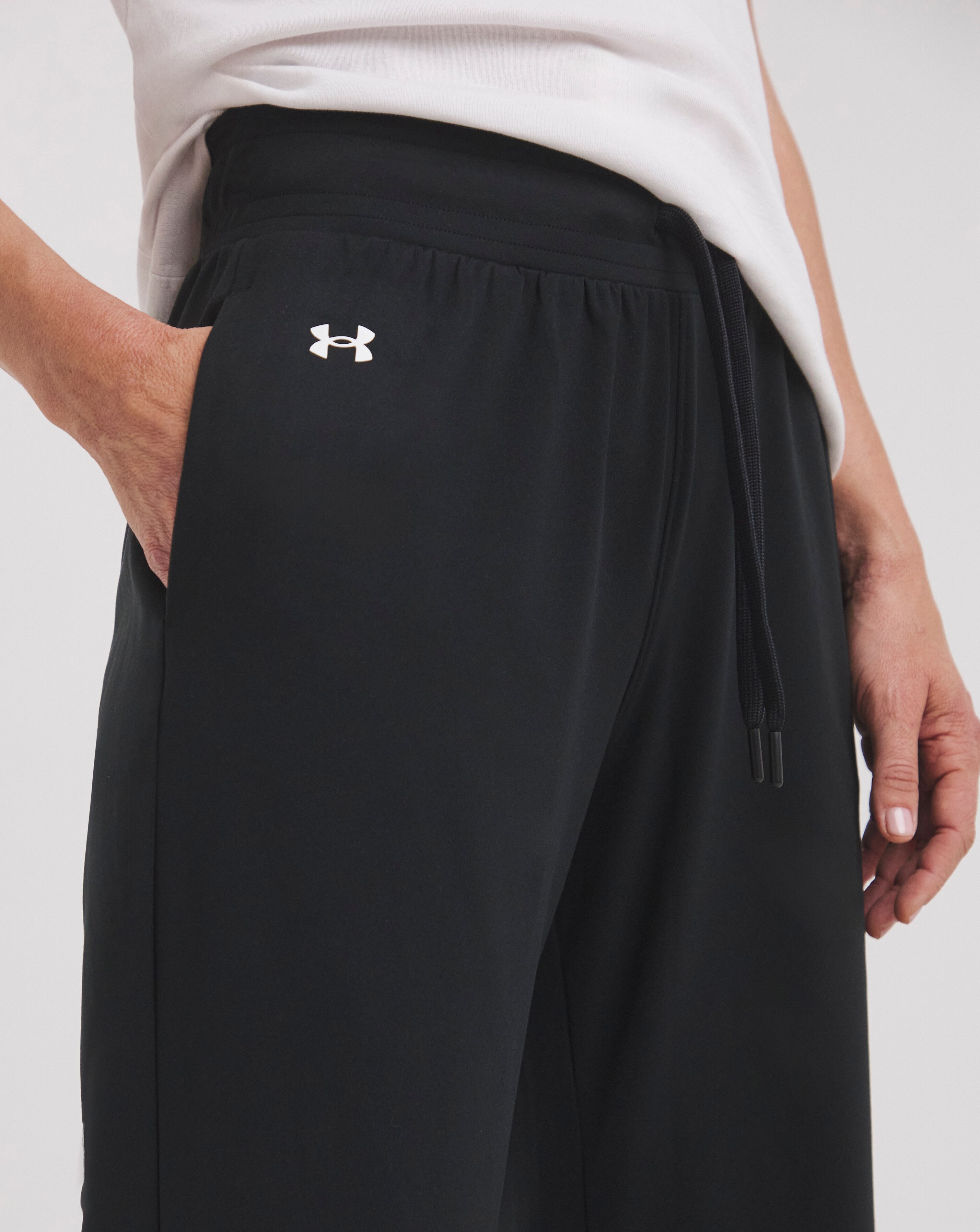 Under Armour Motion Open Hem Pants 4 Under Armour Motion Open Hem Pants