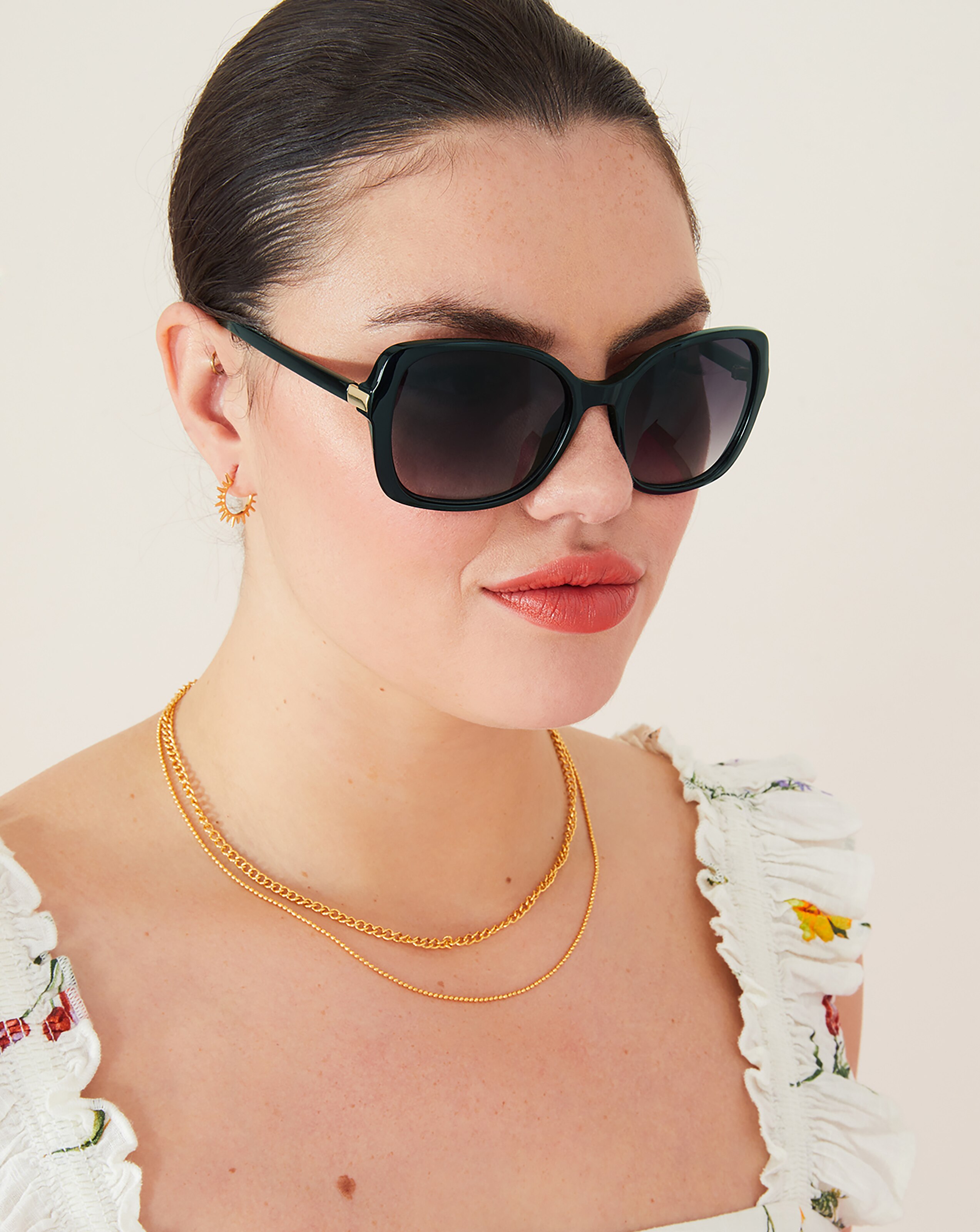 Accessorize Oversized Square Sunglasses 3 Accessorize Oversized Square Sunglasses