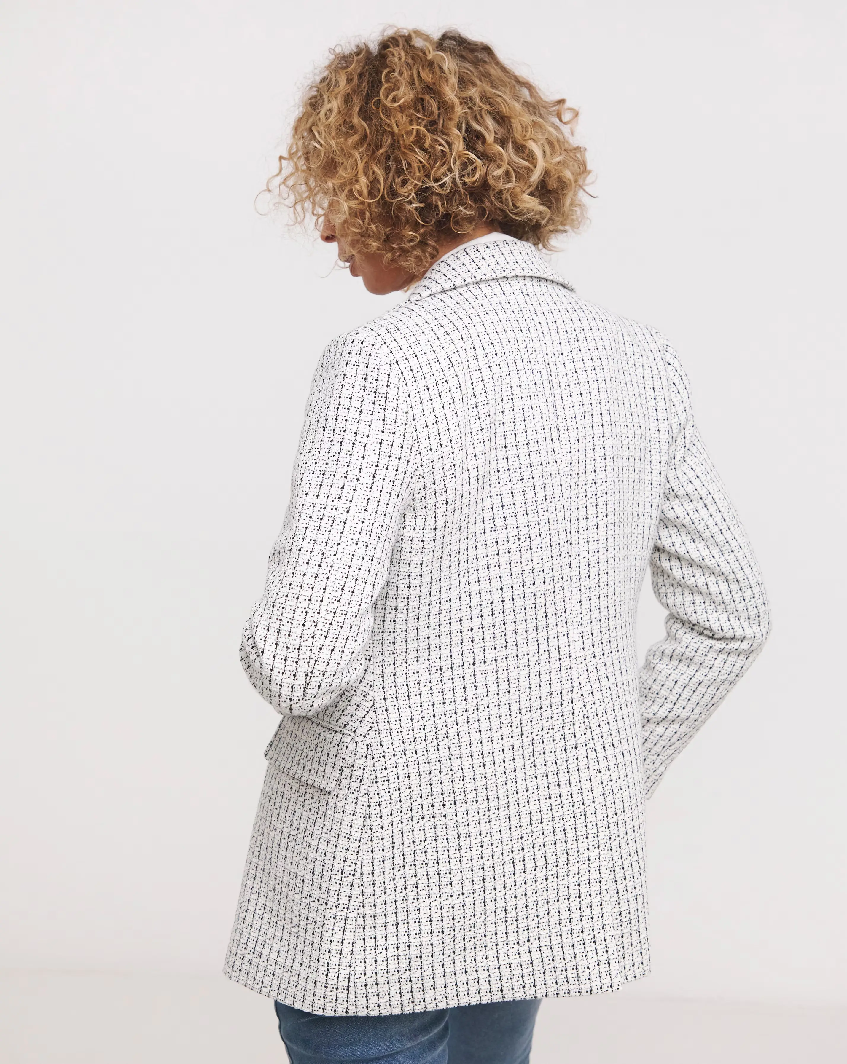 Easy Double Breasted Boucle Blazer 3 Easy Double Breasted Boucle Blazer