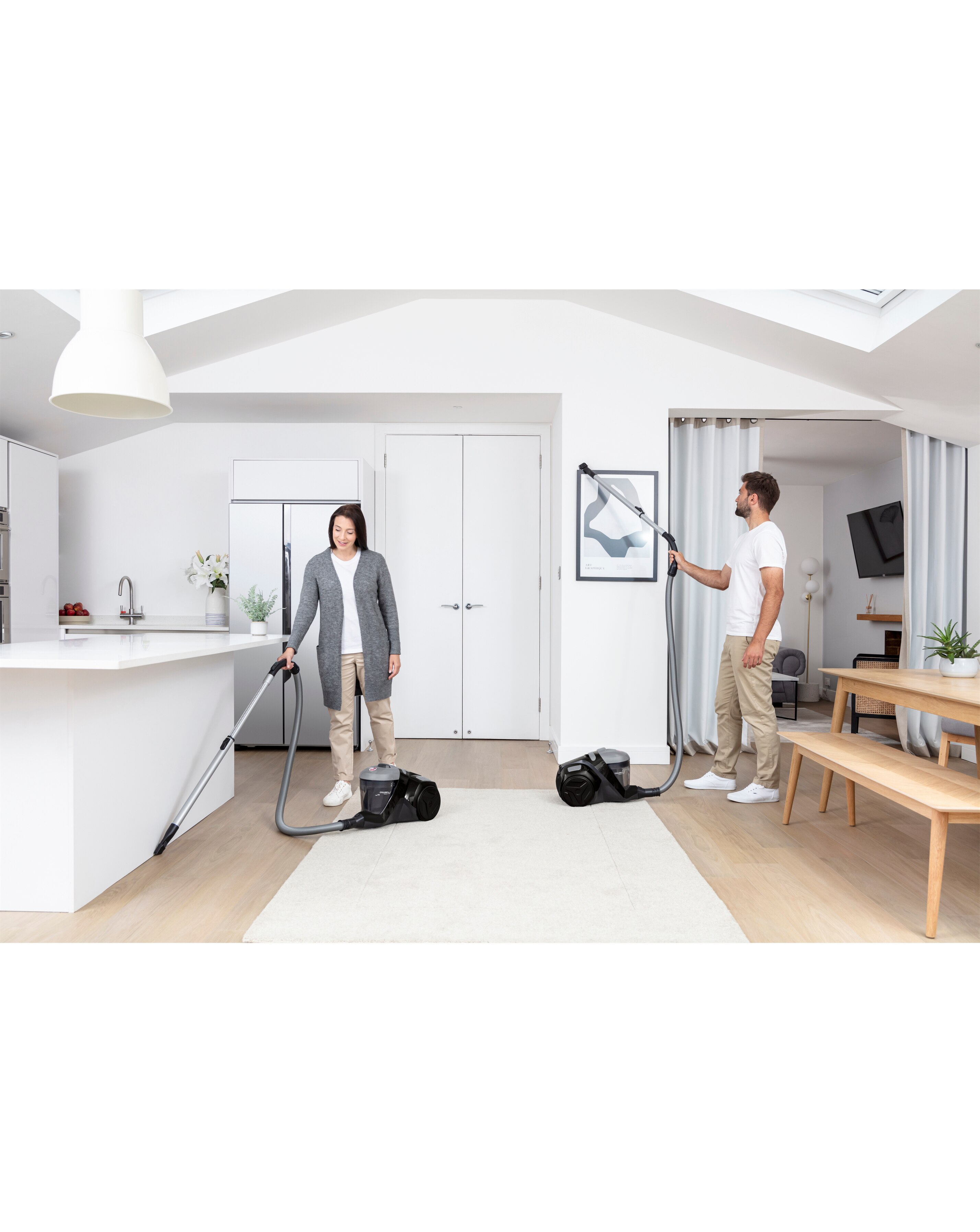 Hoover H-Power 300 Allergy& Pets Bagless Cylinder Vacuum 2 Hoover H-Power 300 Allergy& Pets Bagless Cylinder Vacuum