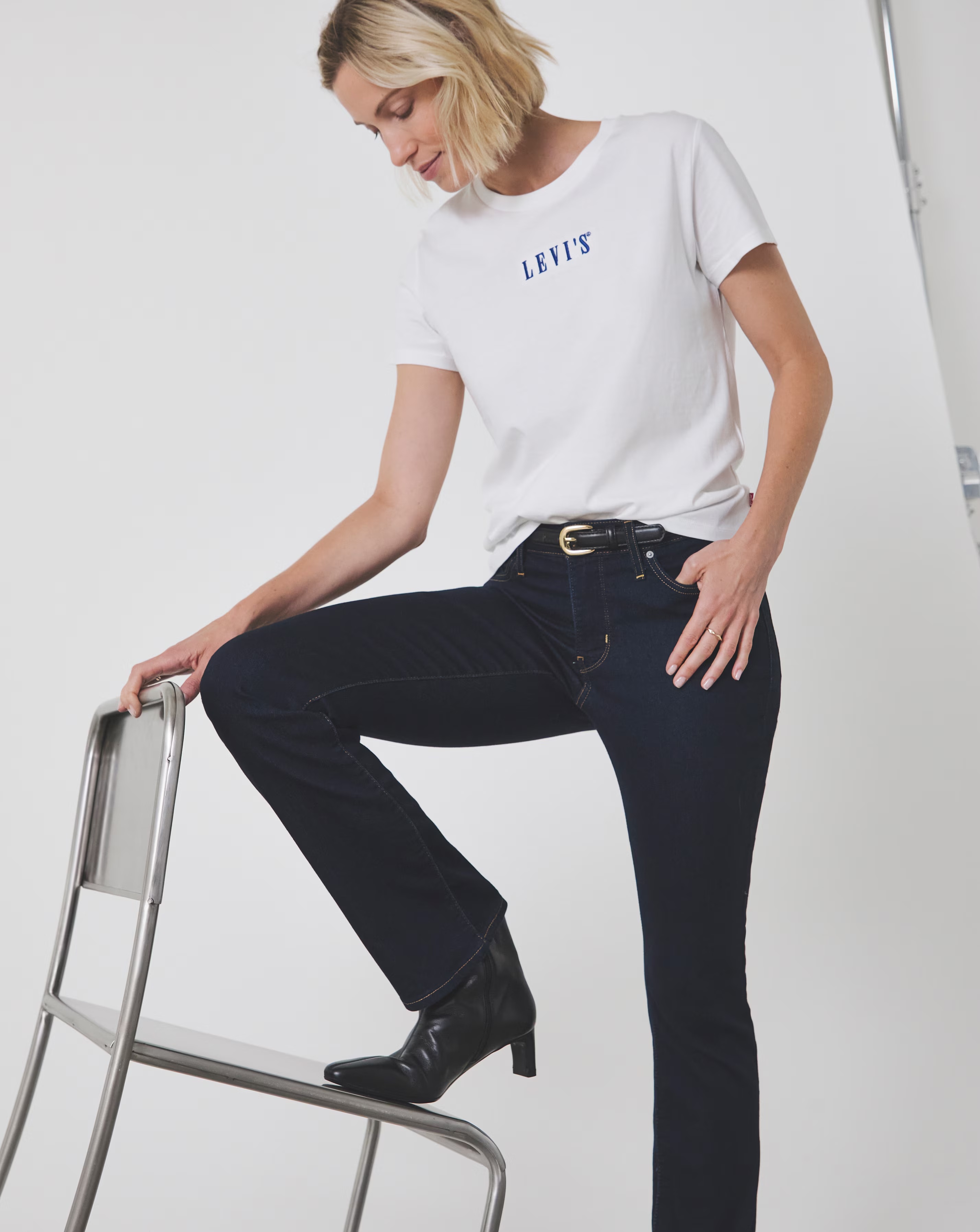 Levi's Shaping Boot Cut Jeans 5 Levi's Shaping Boot Cut Jeans