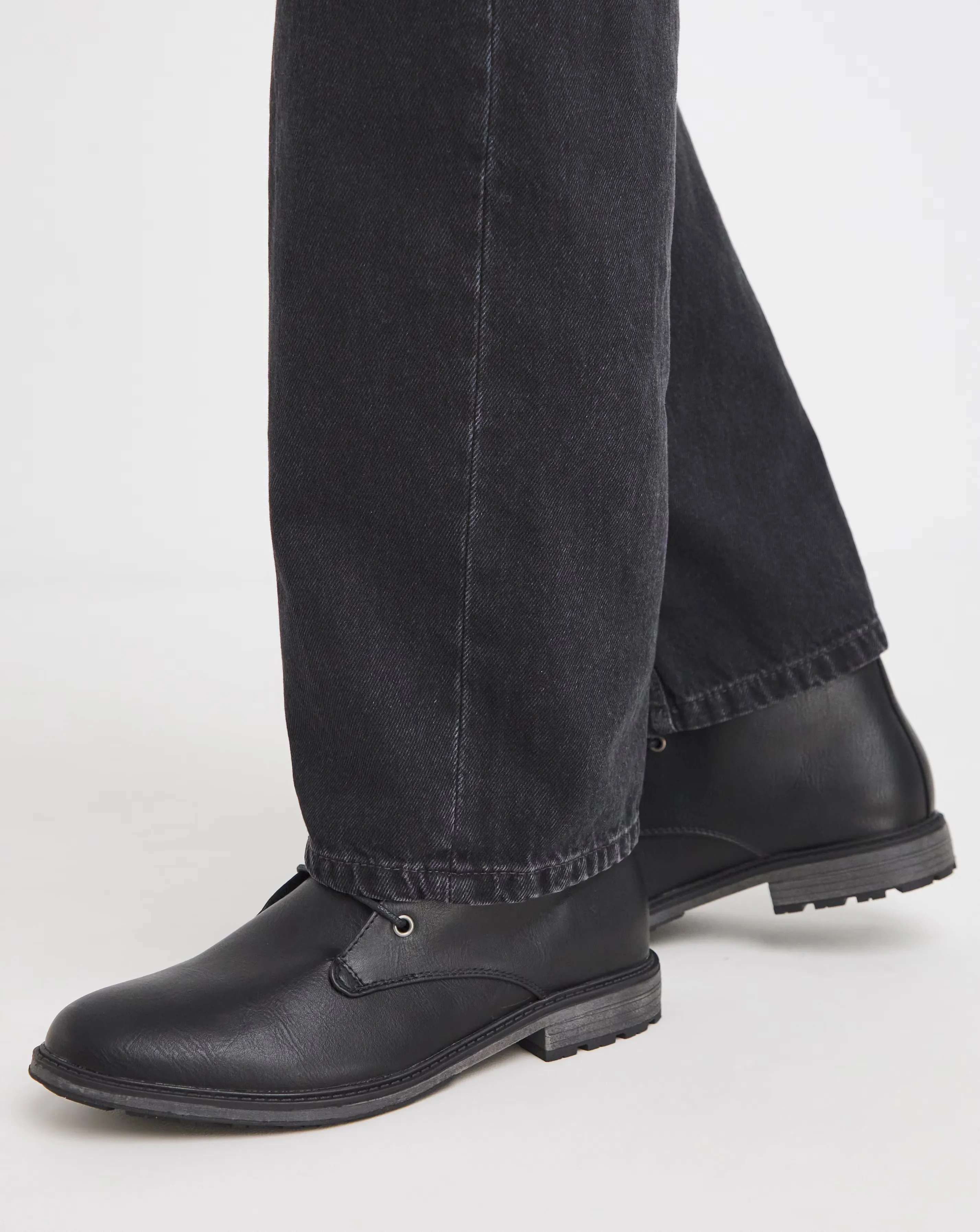 Penn Lace Up Boot Wide Fit 4 Penn Lace Up Boot Wide Fit
