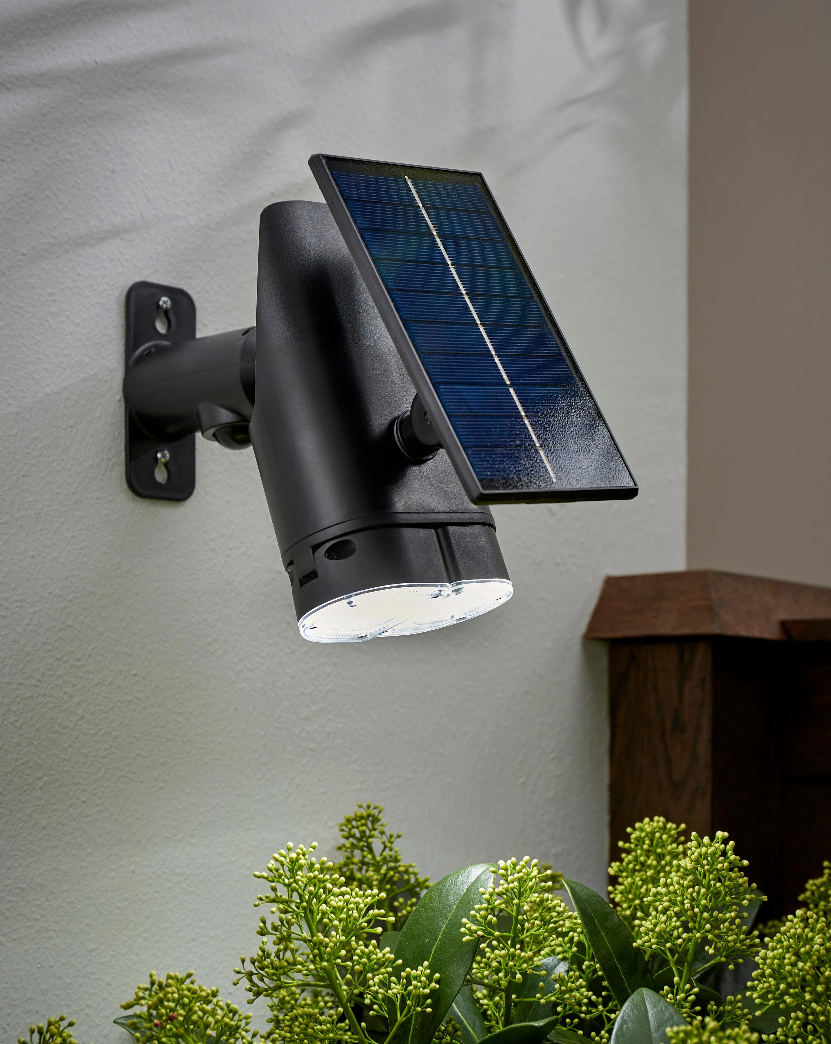 PIR Wall Light 1 PIR Wall Light