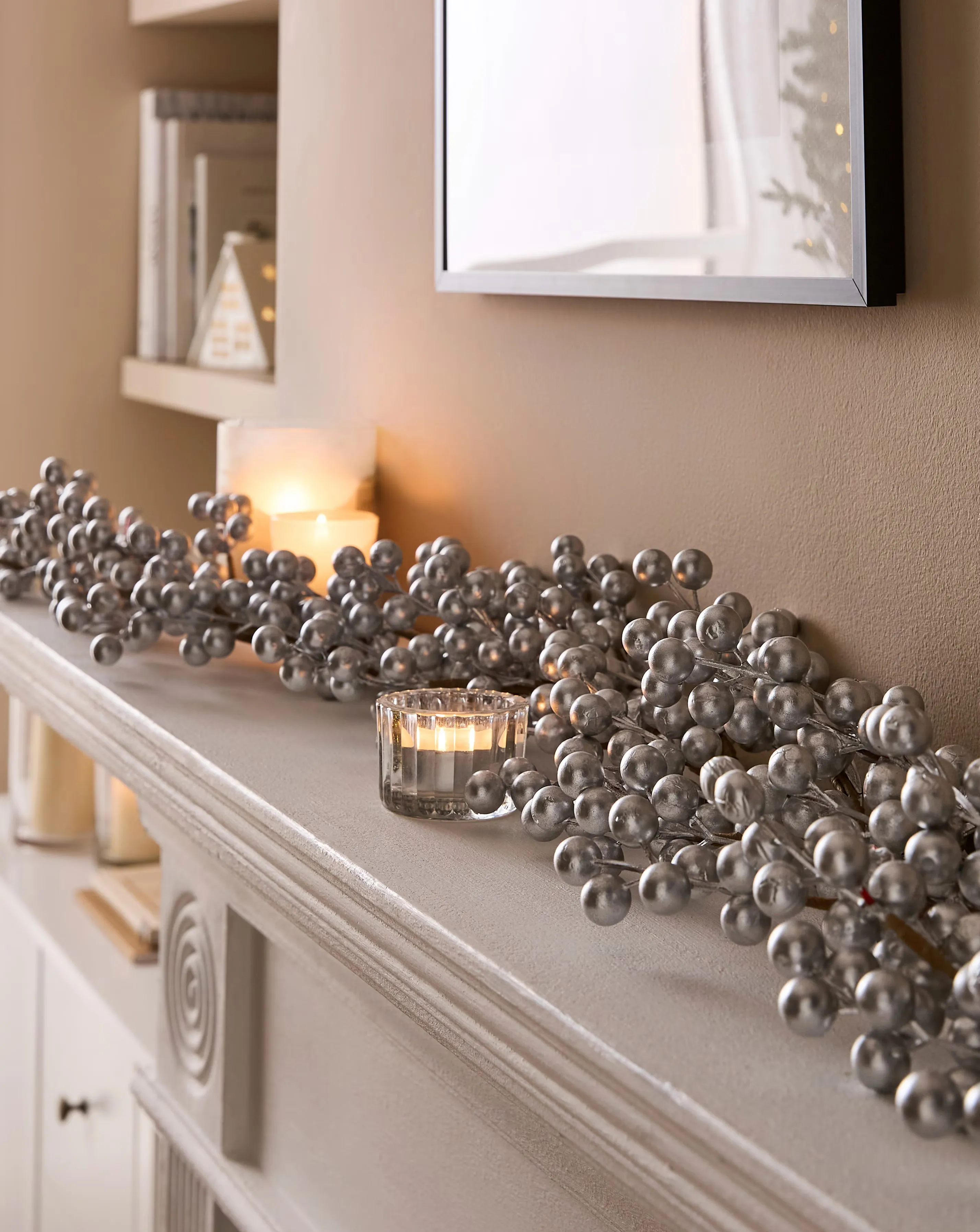 Silver Berry Garland 1 Silver Berry Garland
