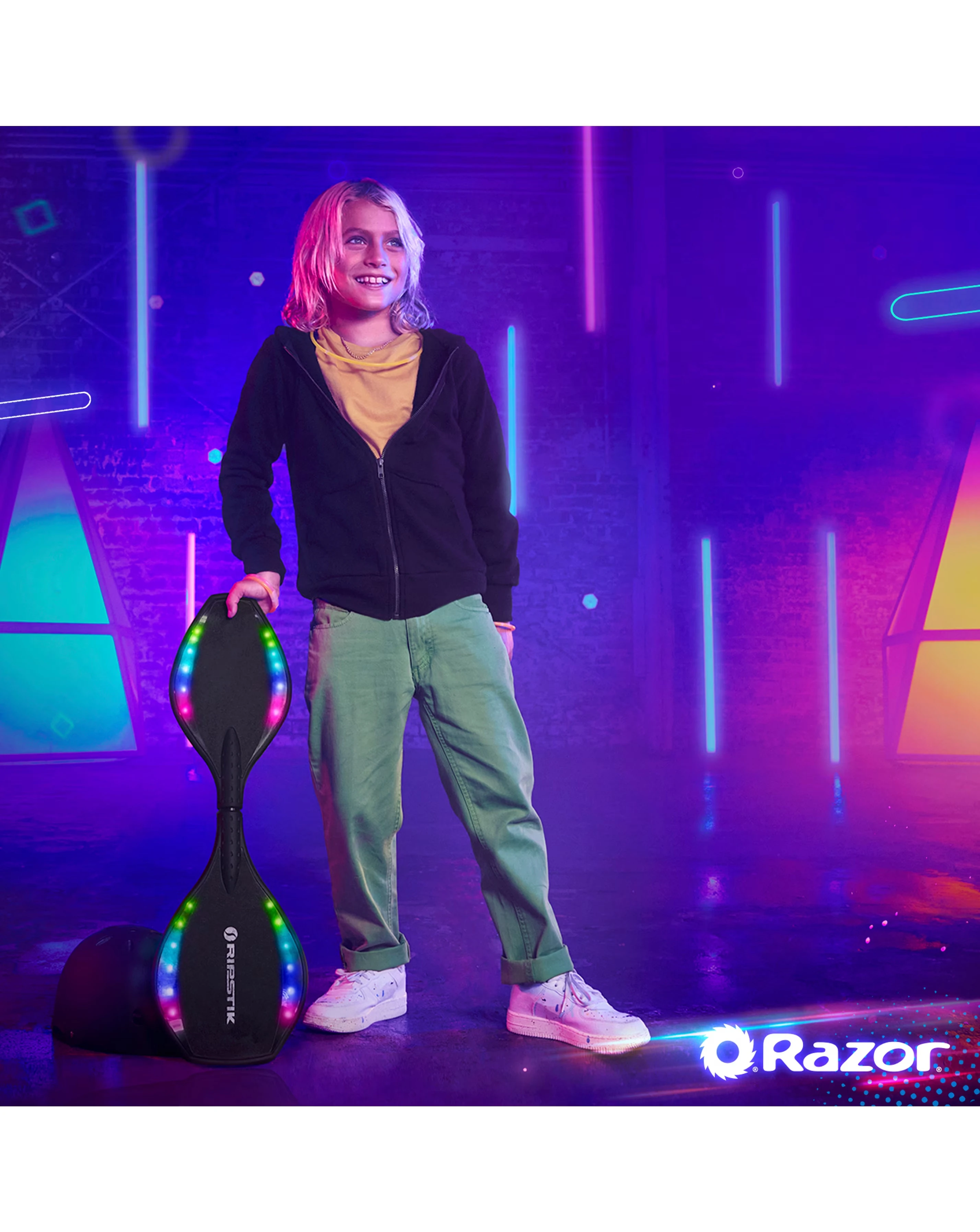 Razor LightShow Ripster Skateboard 16 Razor LightShow Ripster Skateboard