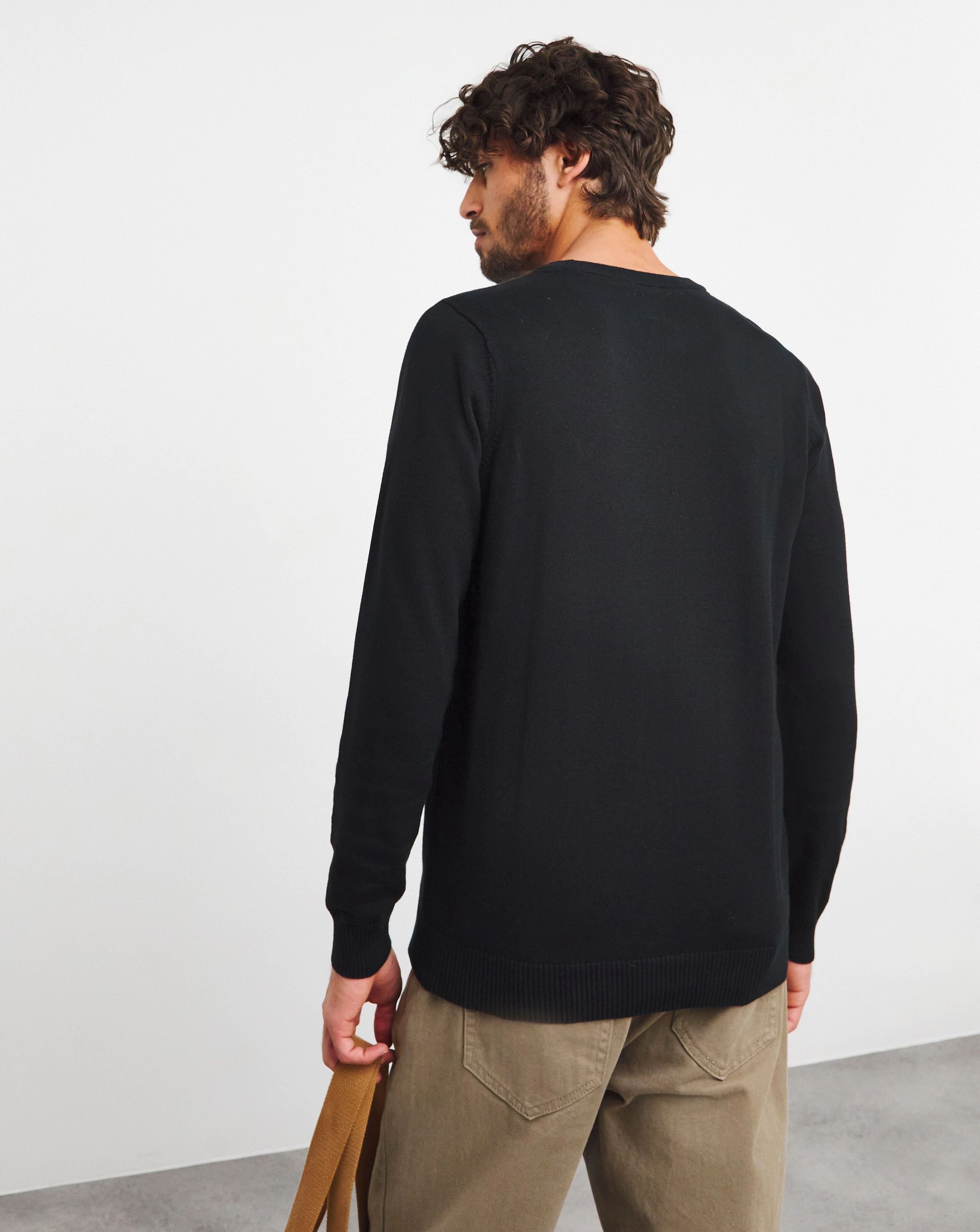 Voi Storm Crew Neck Knitted Jumper 3 Voi Storm Crew Neck Knitted Jumper