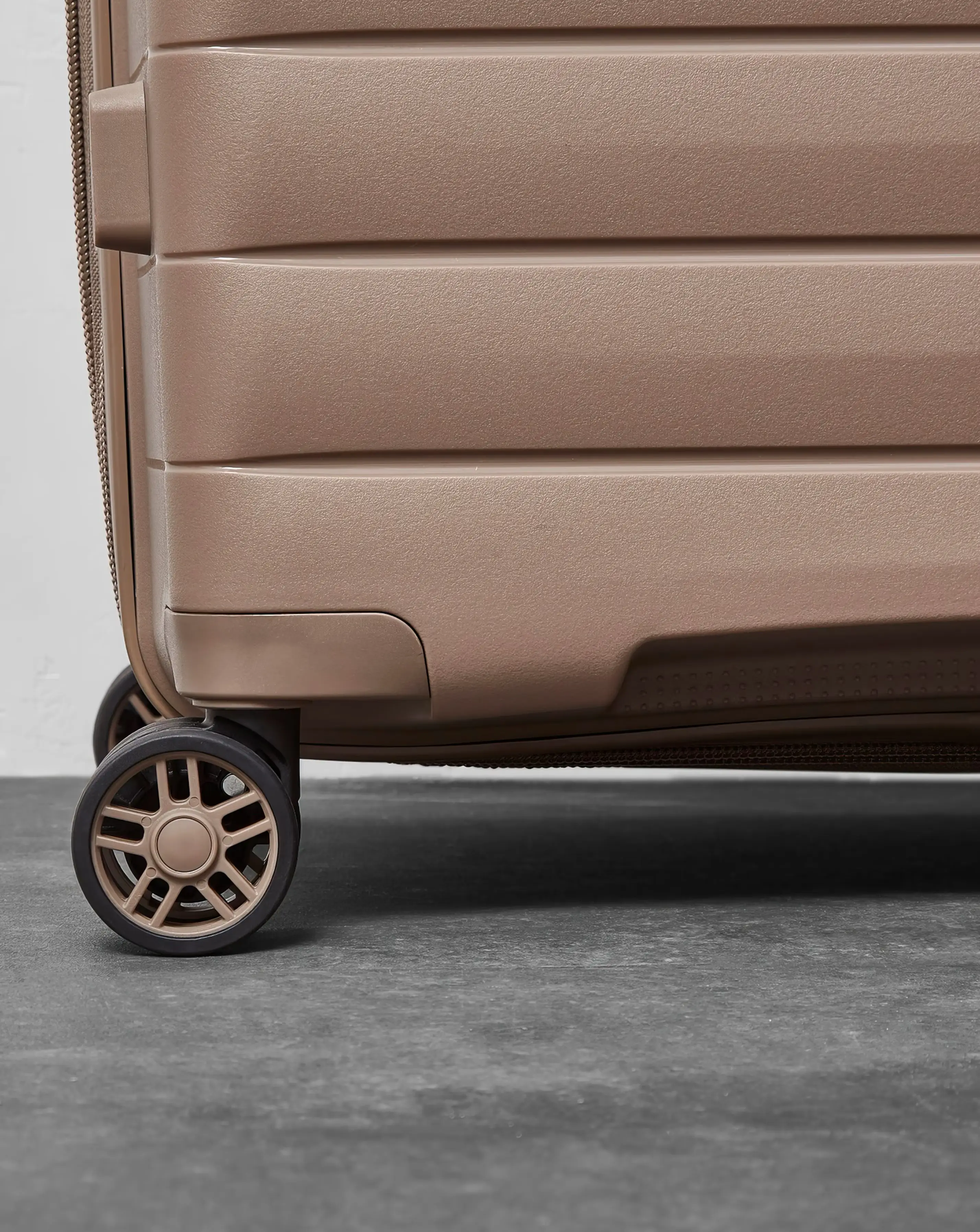 Rock Palma Medium Suitcase 5 Rock Palma Medium Suitcase