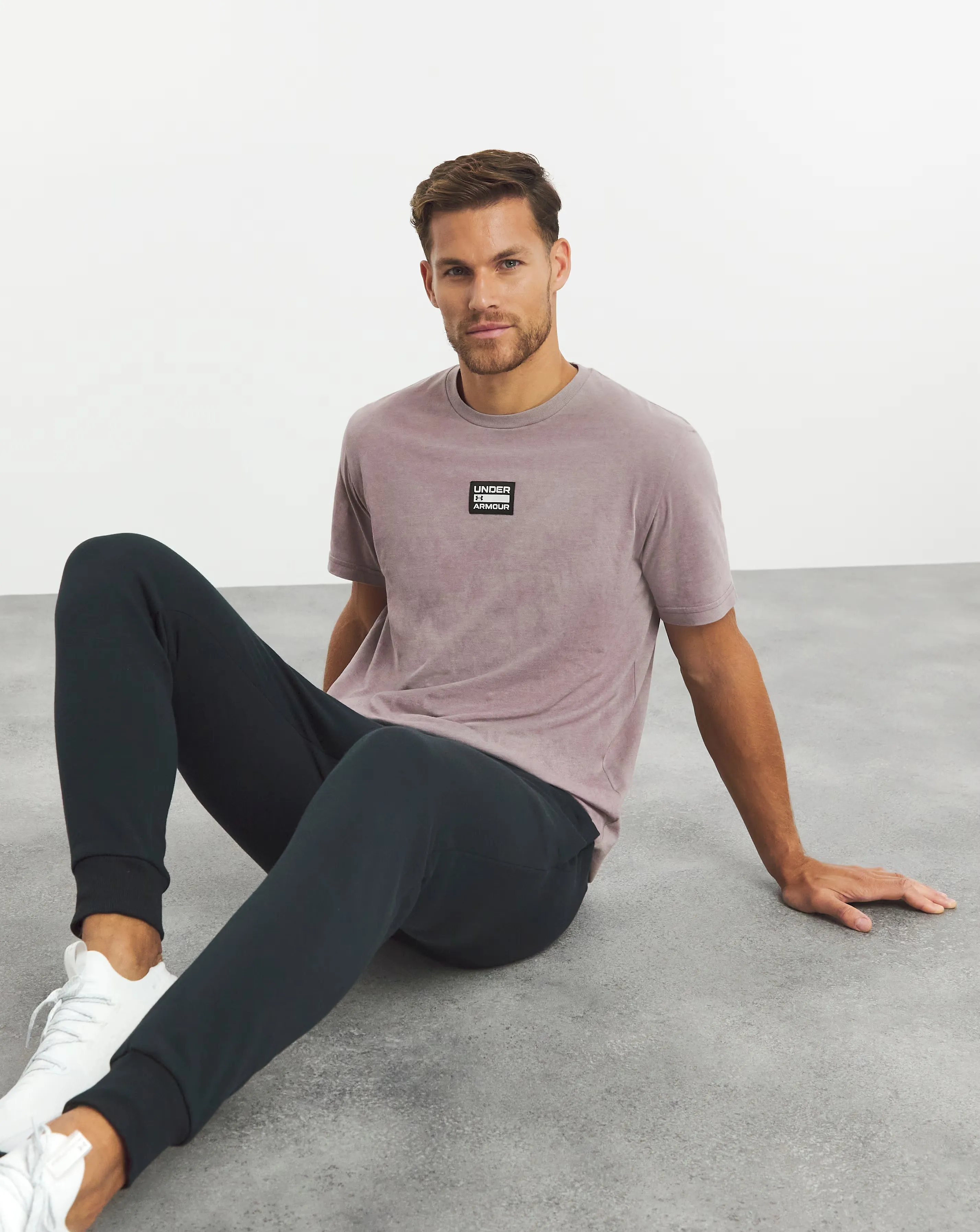 Under Armour Elevated Core Wash T-Shirt 5 Under Armour Elevated Core Wash T-Shirt