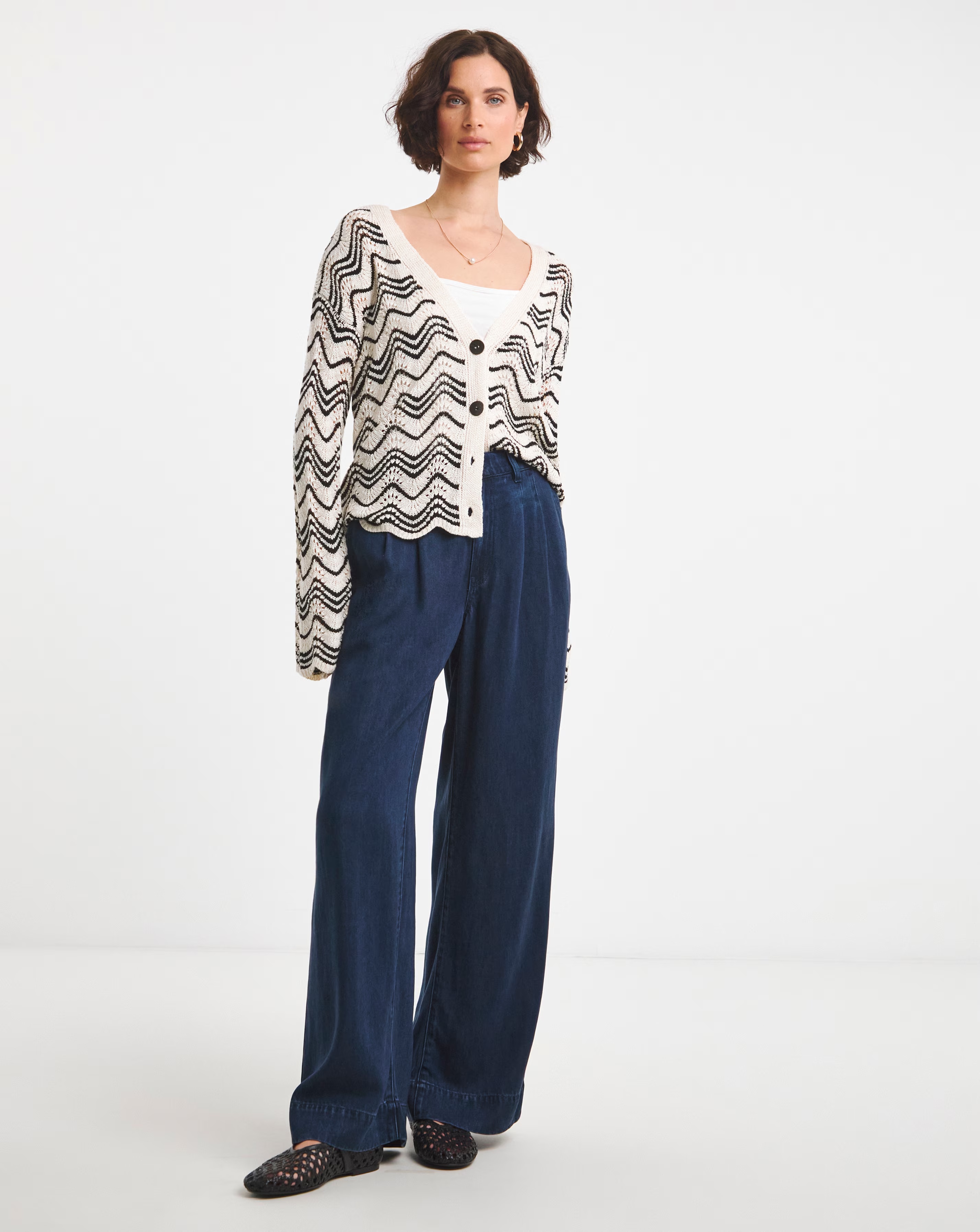 Mono Crochet Cardigan 2 Mono Crochet Cardigan