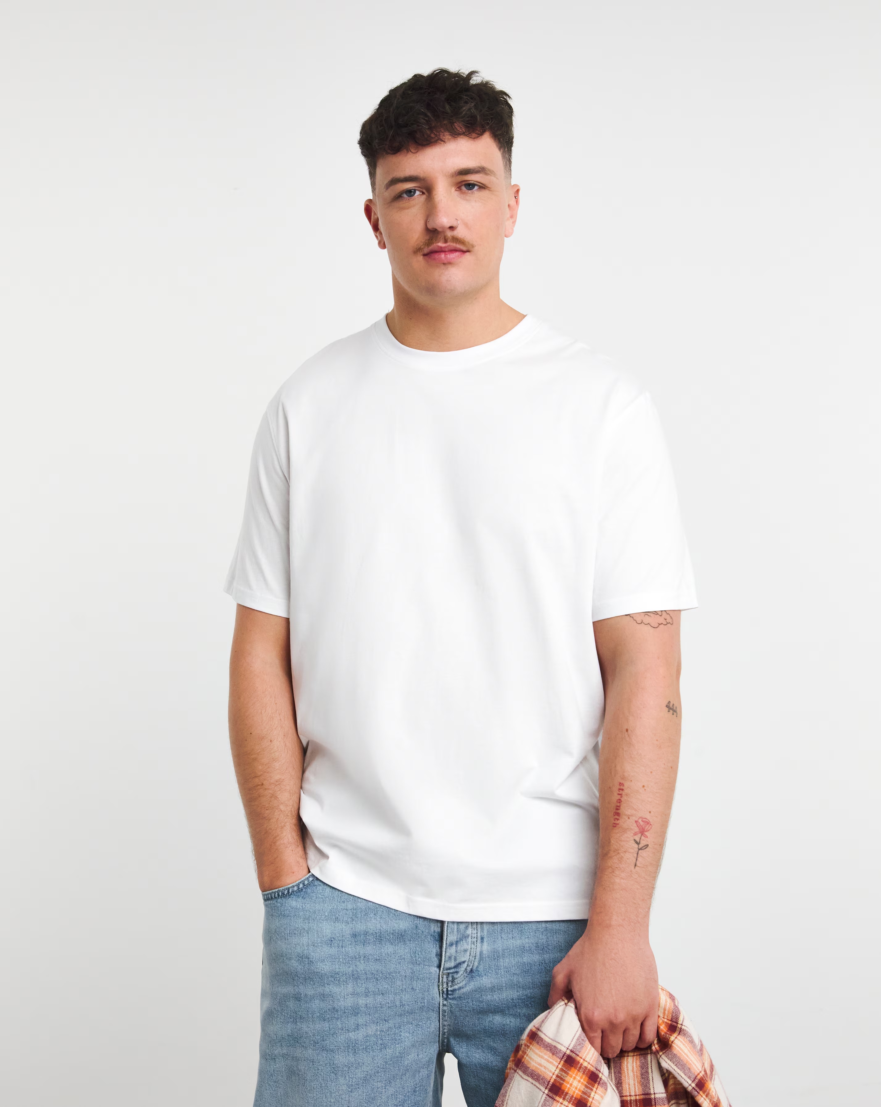 Relaxed Fit T-Shirt- White 3 Relaxed Fit T-Shirt- White