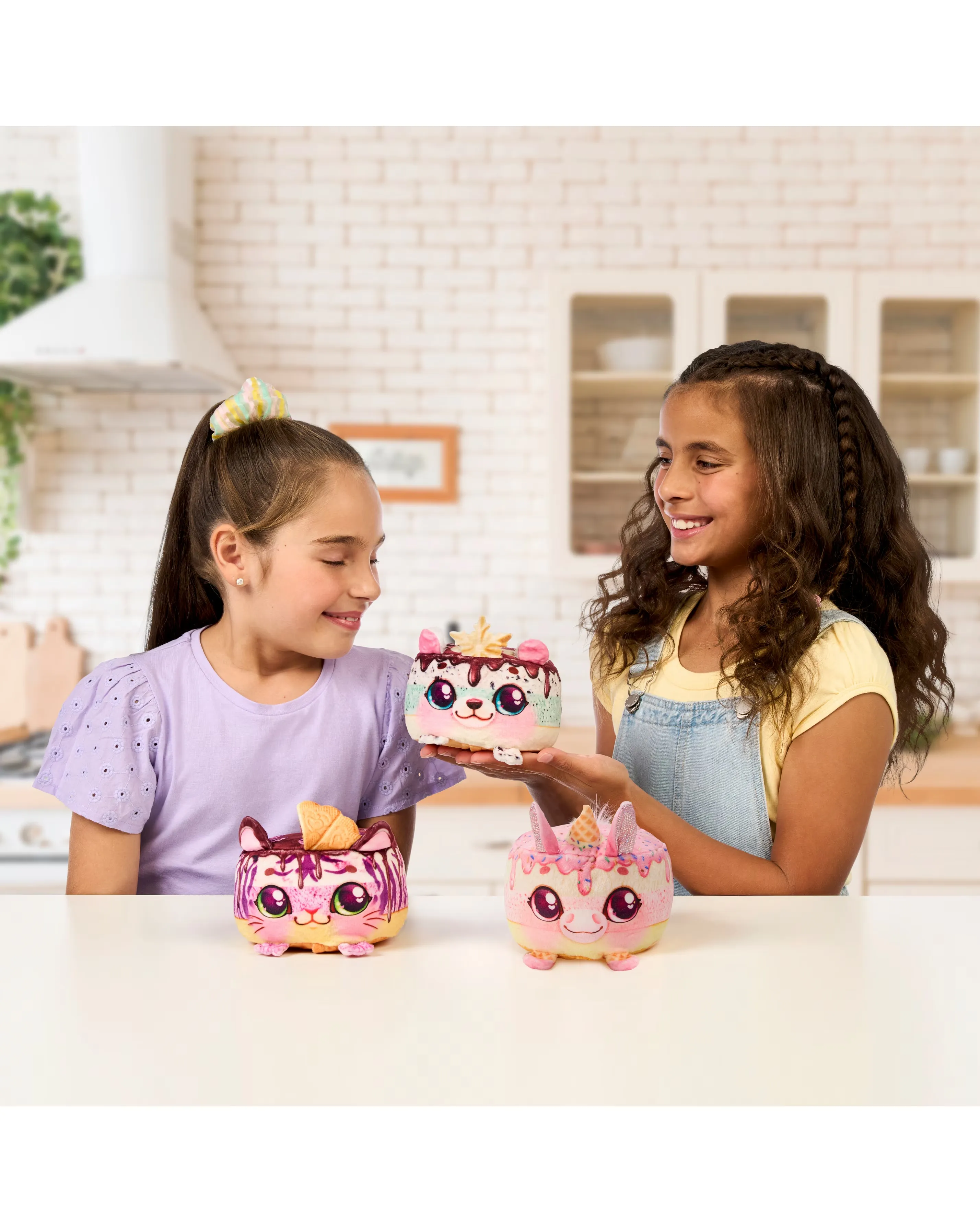 Cookeez Makery S2 Freezy Cakez Playset 5 Cookeez Makery S2 Freezy Cakez Playset
