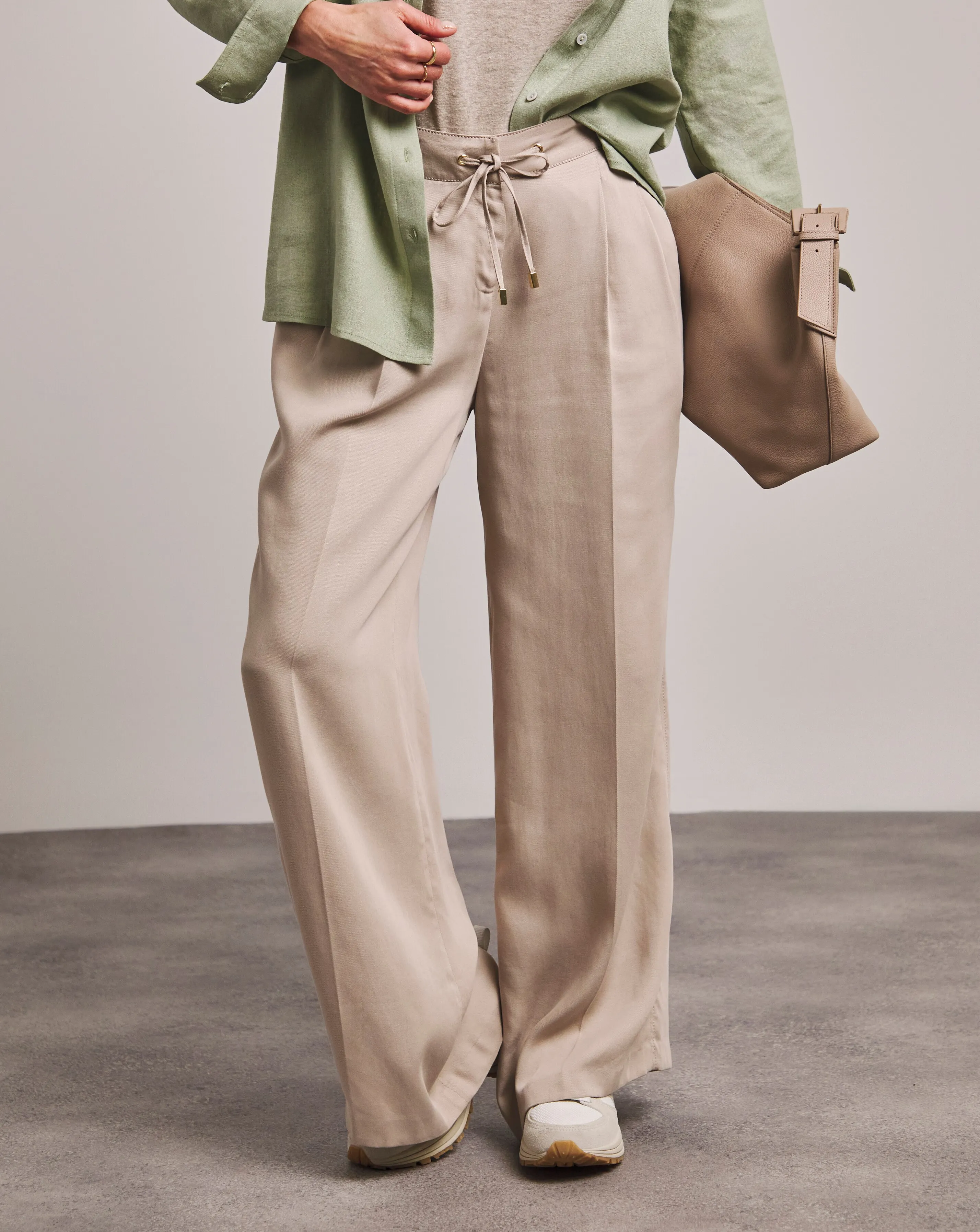 Anthology Cream Pleat Front Pure Lyocell Trouser 5 Anthology Cream Pleat Front Pure Lyocell Trouser