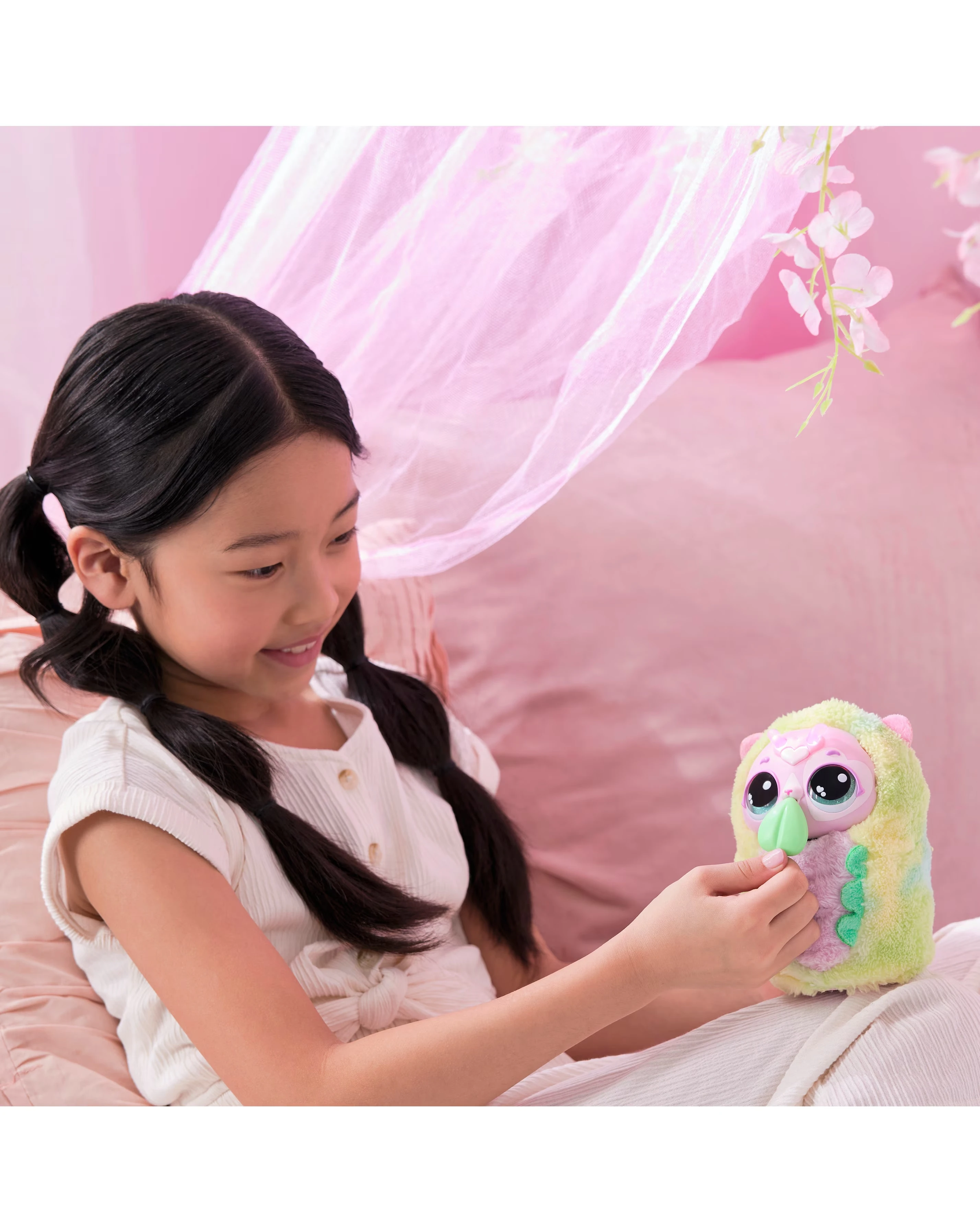 Bloomables by Hatchimals Kittyfly Surprise Interactive Plush Pet 6 Bloomables by Hatchimals Kittyfly Surprise Interactive Plush Pet