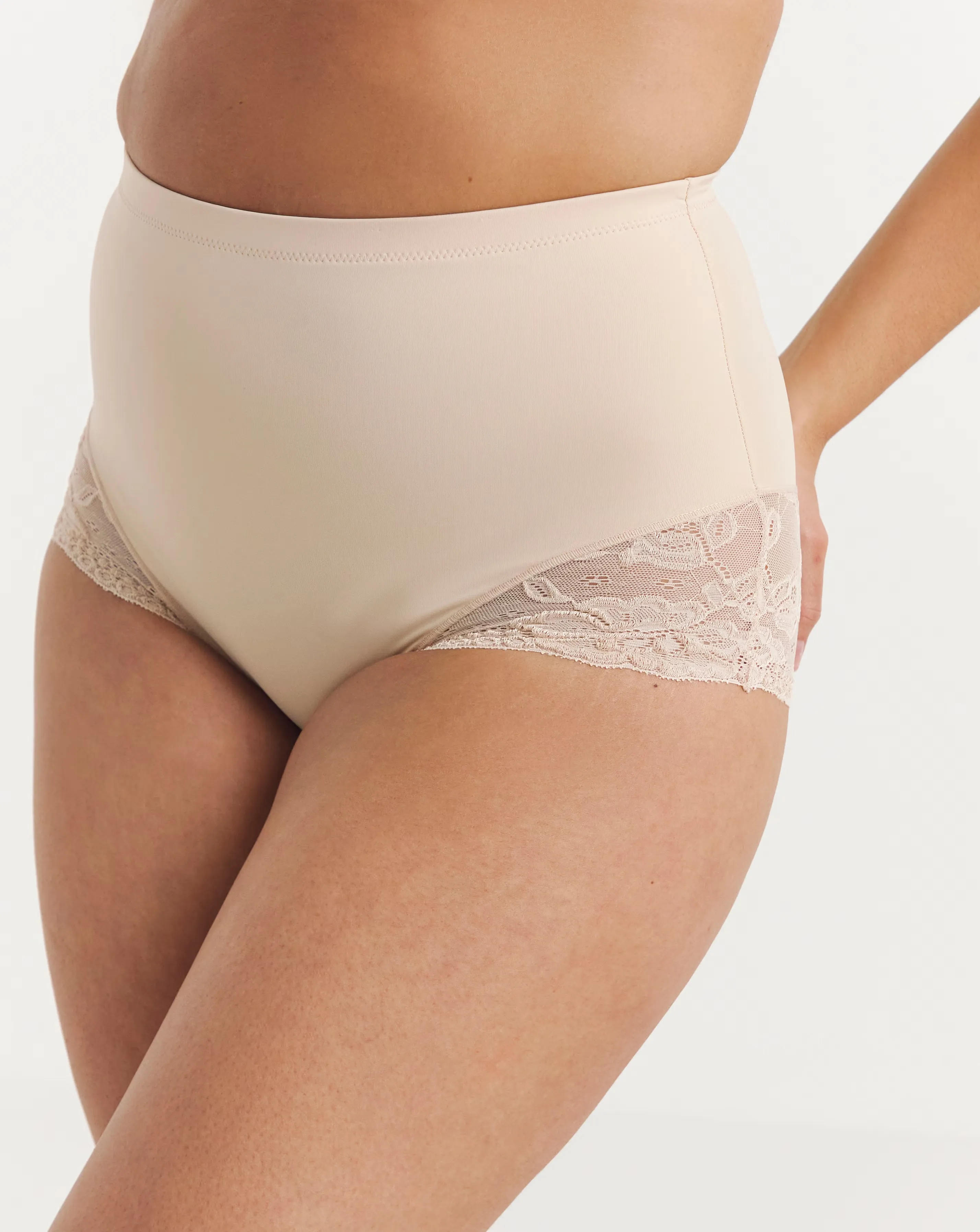 Dorina Brigitte Medium Control Shaping Knicker Beige 2 Dorina Brigitte Medium Control Shaping Knicker Beige