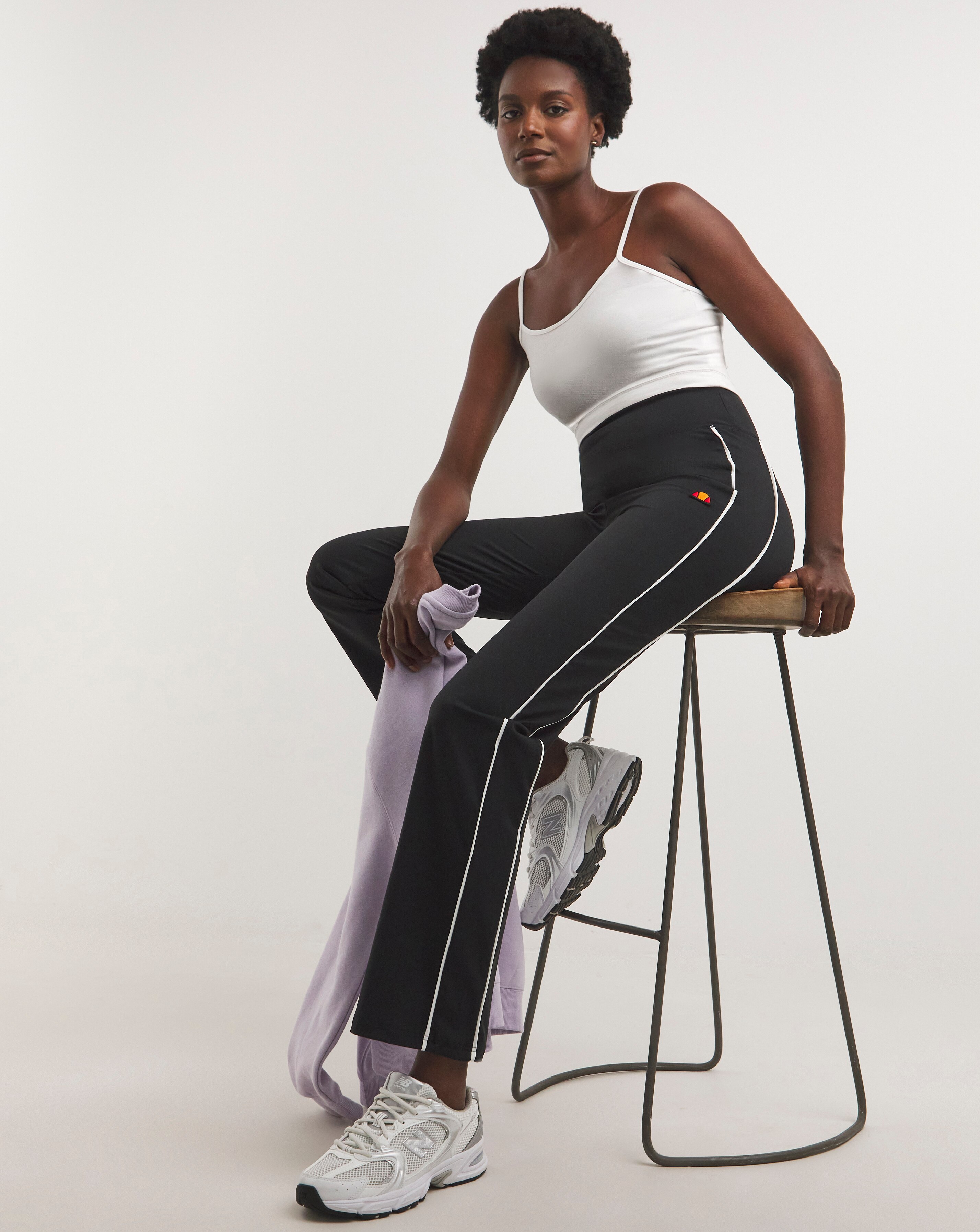 ellesse Vallees Flare Legging 1 ellesse Vallees Flare Legging