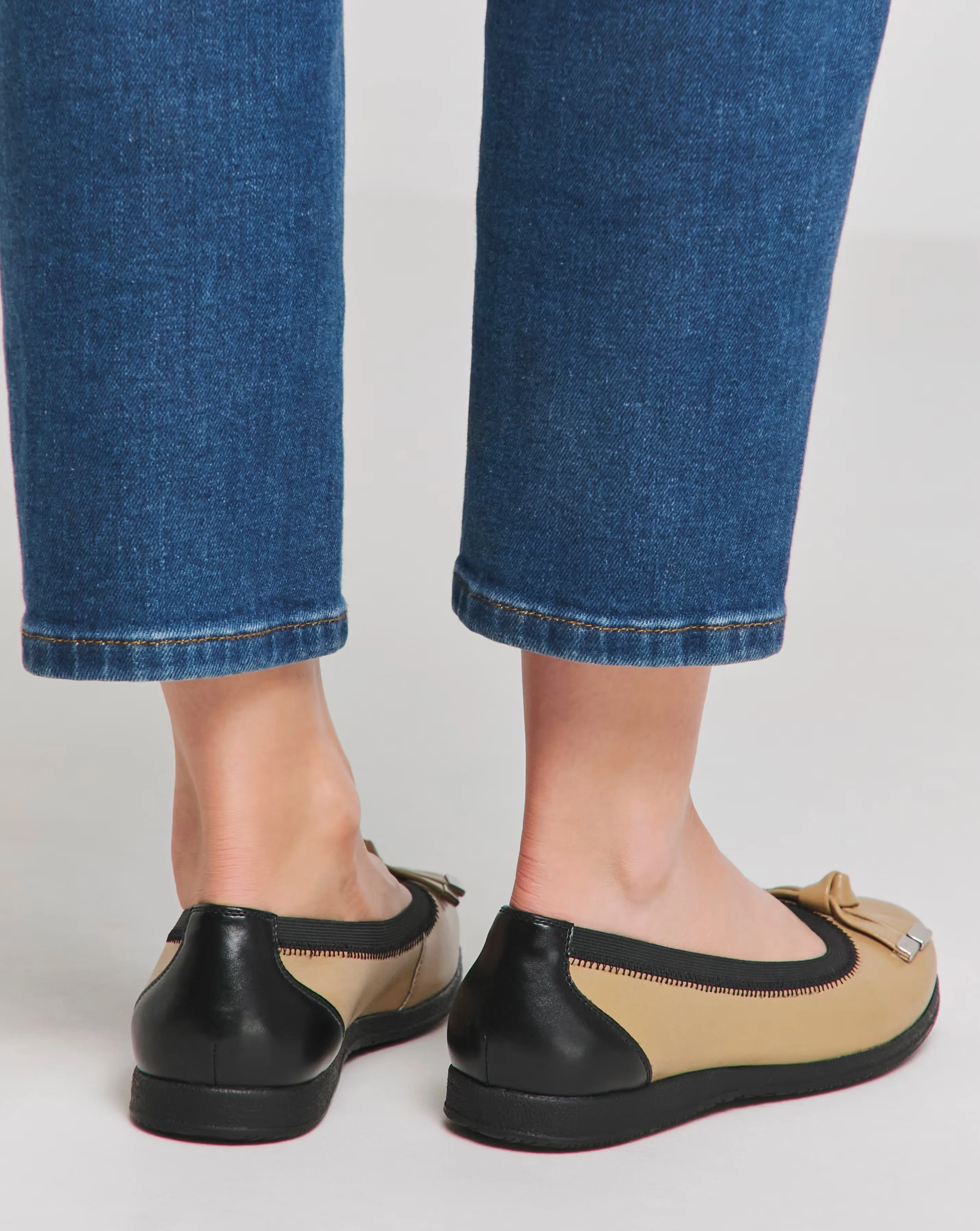 Heavenly Soles Mallory Elasticated Topline Ballerina Wide E Fit 3 Heavenly Soles Mallory Elasticated Topline Ballerina Wide E Fit