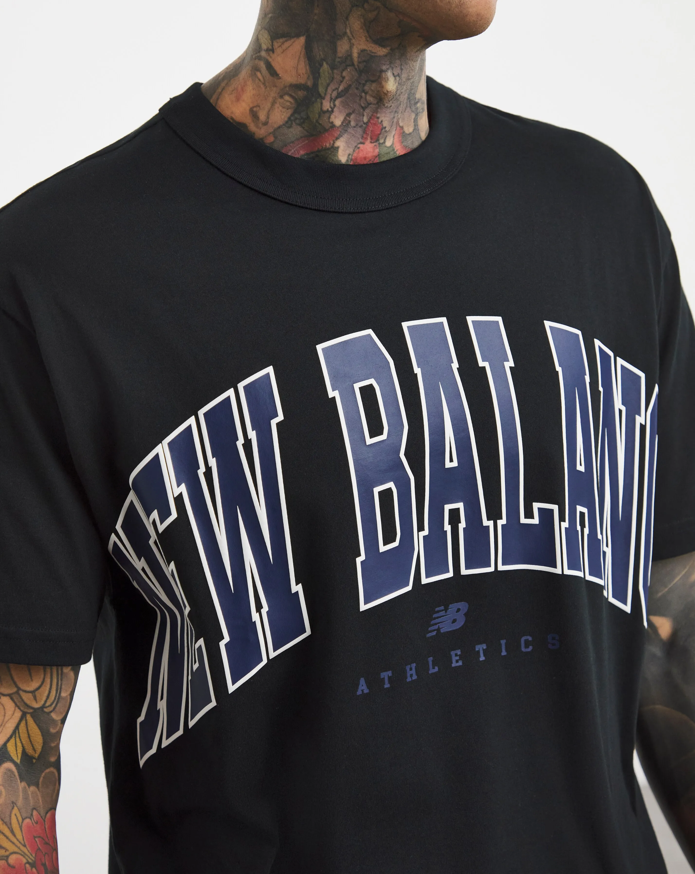 New Balance Athletics Warped Classics T-Shirt 2 New Balance Athletics Warped Classics T-Shirt